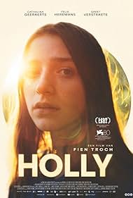 watch-Holly (2023)