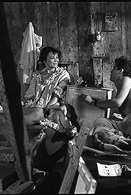 watch-Stranded (1965)