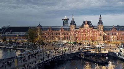 watch-Amsterdam Central 24/7 (2025)