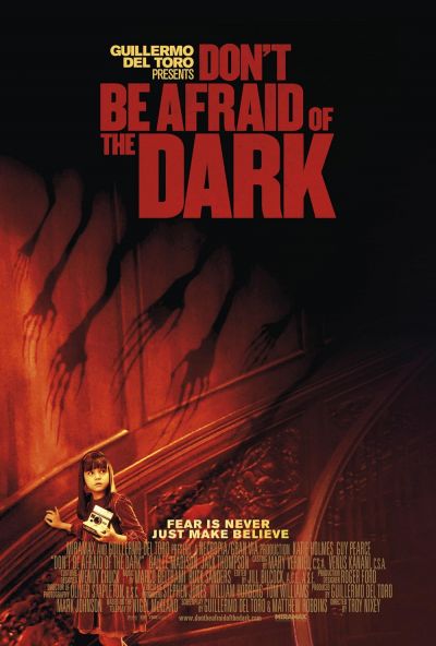 watch-Don't Be Afraid of the Dark (2011)