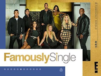 watch-Famously Single (2016)