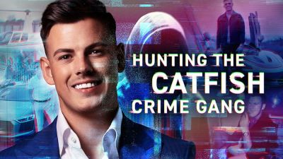 watch-Hunting the Catfish Crime Gang (2023)
