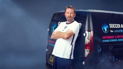 watch-Lee Mack's Road to Soccer Aid (2021)