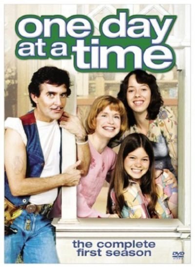 watch-One Day at a Time (1975)