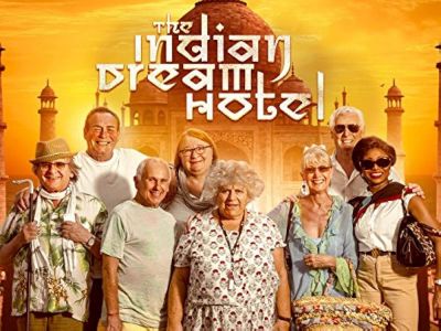 watch-The Real Marigold Hotel (2016)
