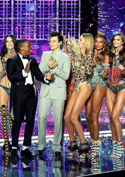 watch-The Victoria's Secret Fashion Show (2017)